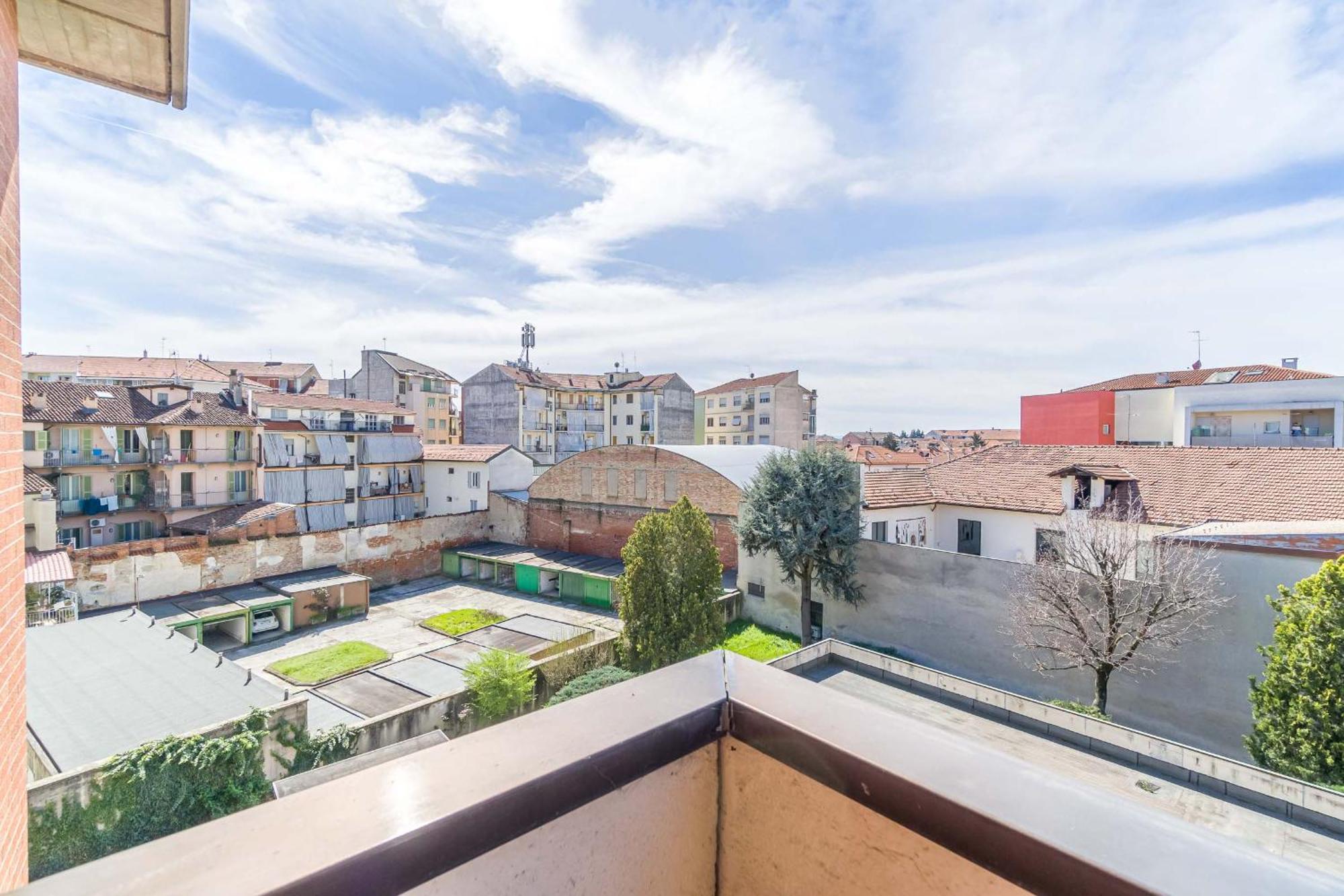 Asti Comentina Railway Functional Flat Exterior photo